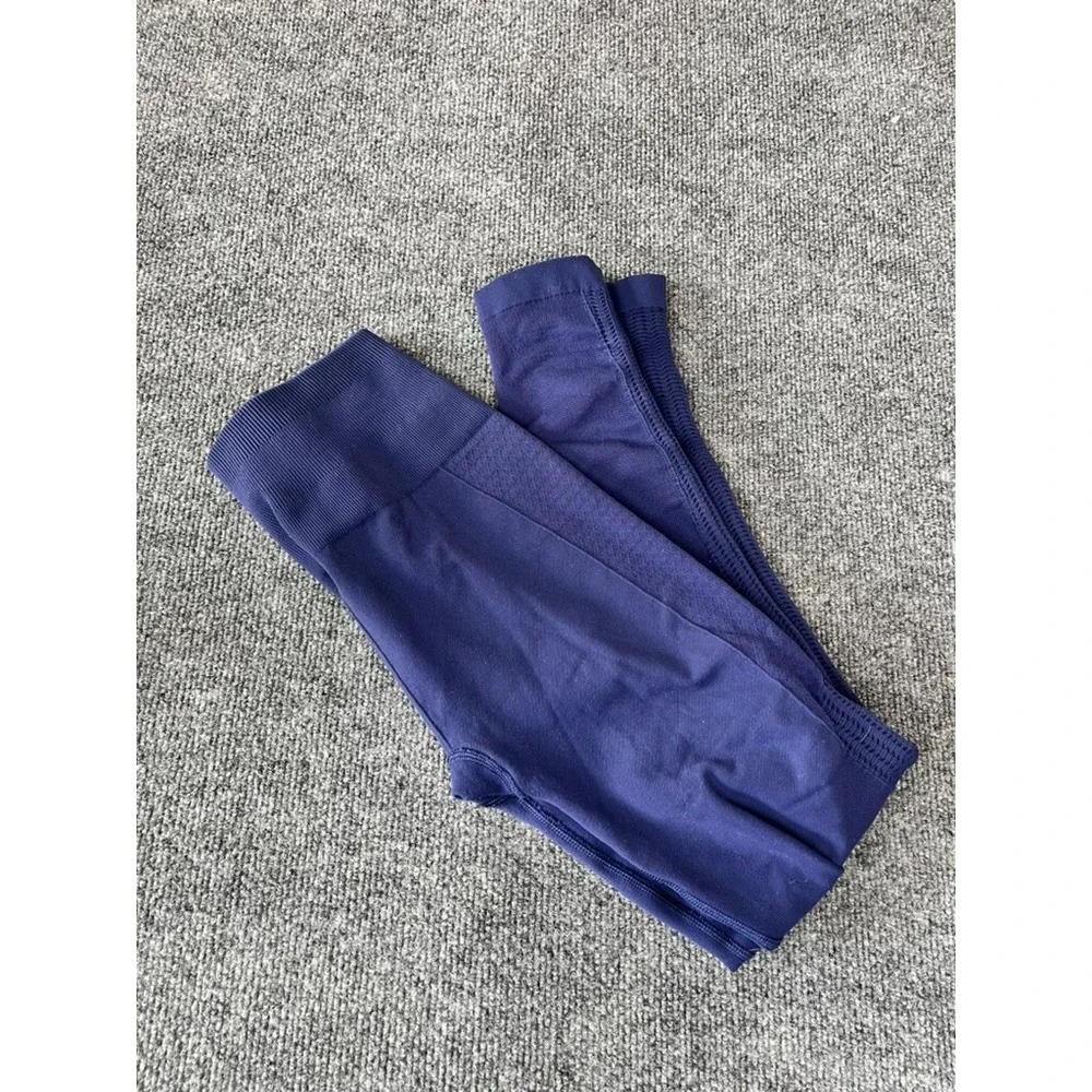 Lullulemon Womens Purple Leggings Yoga‎ Activewear Gym No size tag 2?